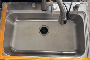 Stainless Steel Kitchen Sink 33”