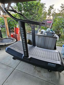 Assault Runner Pro Manual Treadmill