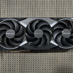 PNY RTX 5080 Epic-X ARGB OC Triple Fan, Graphics Card (16GB GDDR7)