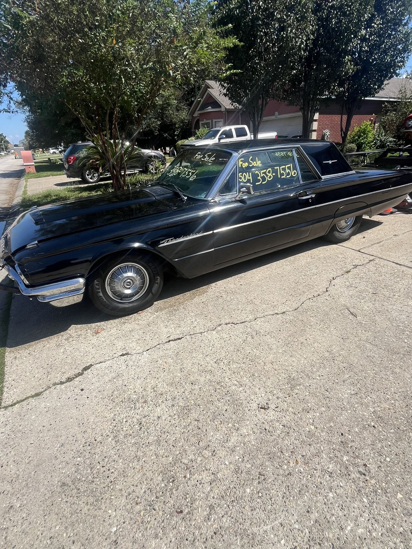 1964 Ford Thunderbird