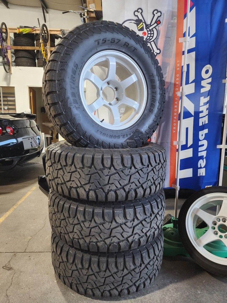 TE37 18x9 6x139.7 Toyota TACOMA Lexus GX470