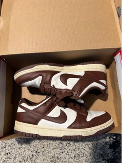 Nike dunk lows women’s size 7.5