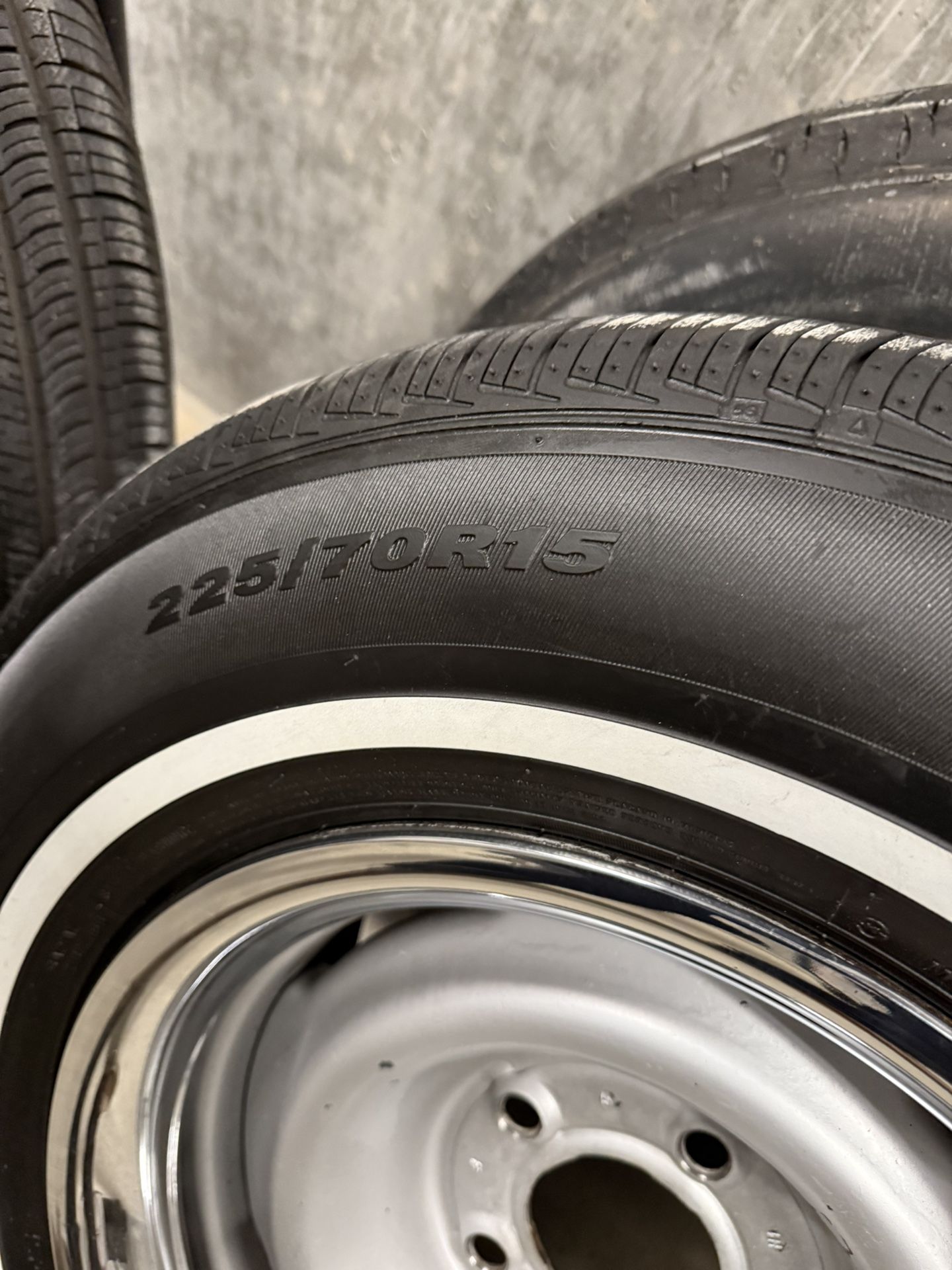 225/70R15 OBS RIMS &TRES