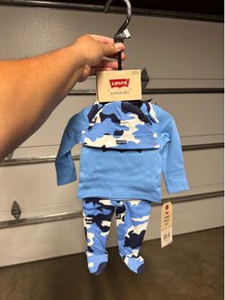 Levi’s 3 piece sets