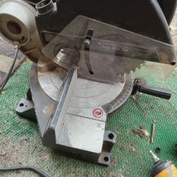 Black And Decker Miter Saw