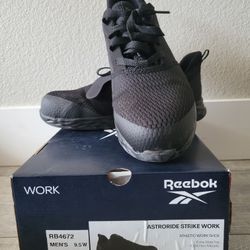 
💥NEW 💥  Reebok Men's Astroride Strike Work 