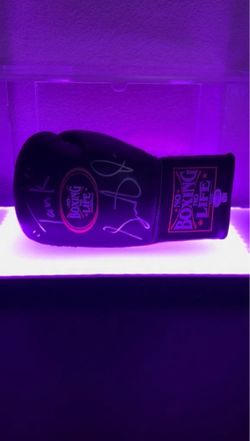 Signed Gervonta “Tank” Davis No Boxing No Life Boxing Glove