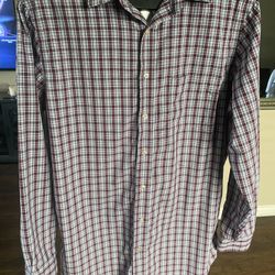 Kirkland Signature Men's Tailored Fit Non-Iron Dress Shirt