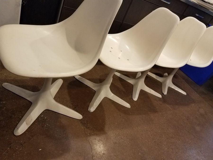 Burke 113 tulip chairs, Star Trek, mid century, original