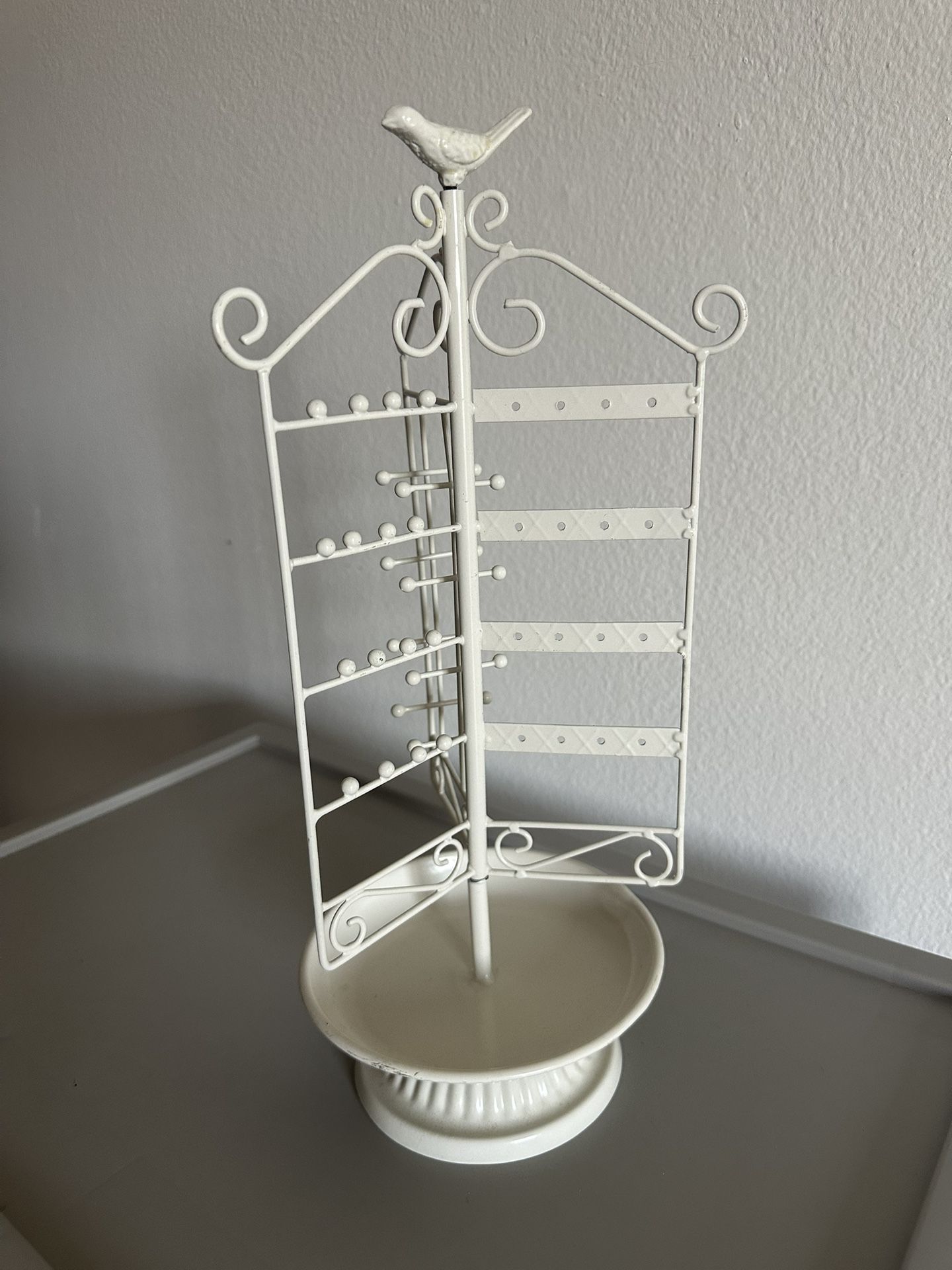 Rustic White Bird Rotating Necklace Holder Bracelet Stand/Jewelry Organizer/Jewelry Tree