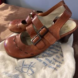John Fluevog Orange Leather Slingback Heels 