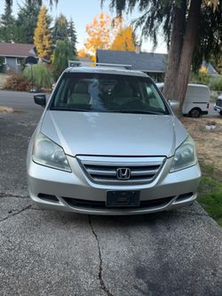 2005 Honda odyssey