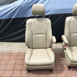 2004 Lexus Rx Seats 