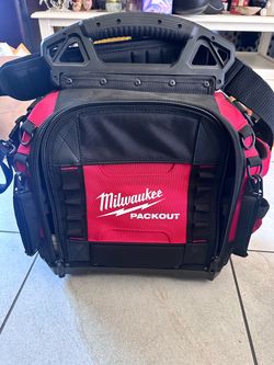 Milwaukee pack out bag