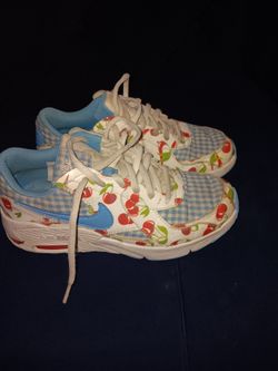 Girls Size 2 1/2