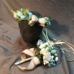 Floral crown and bouquet set