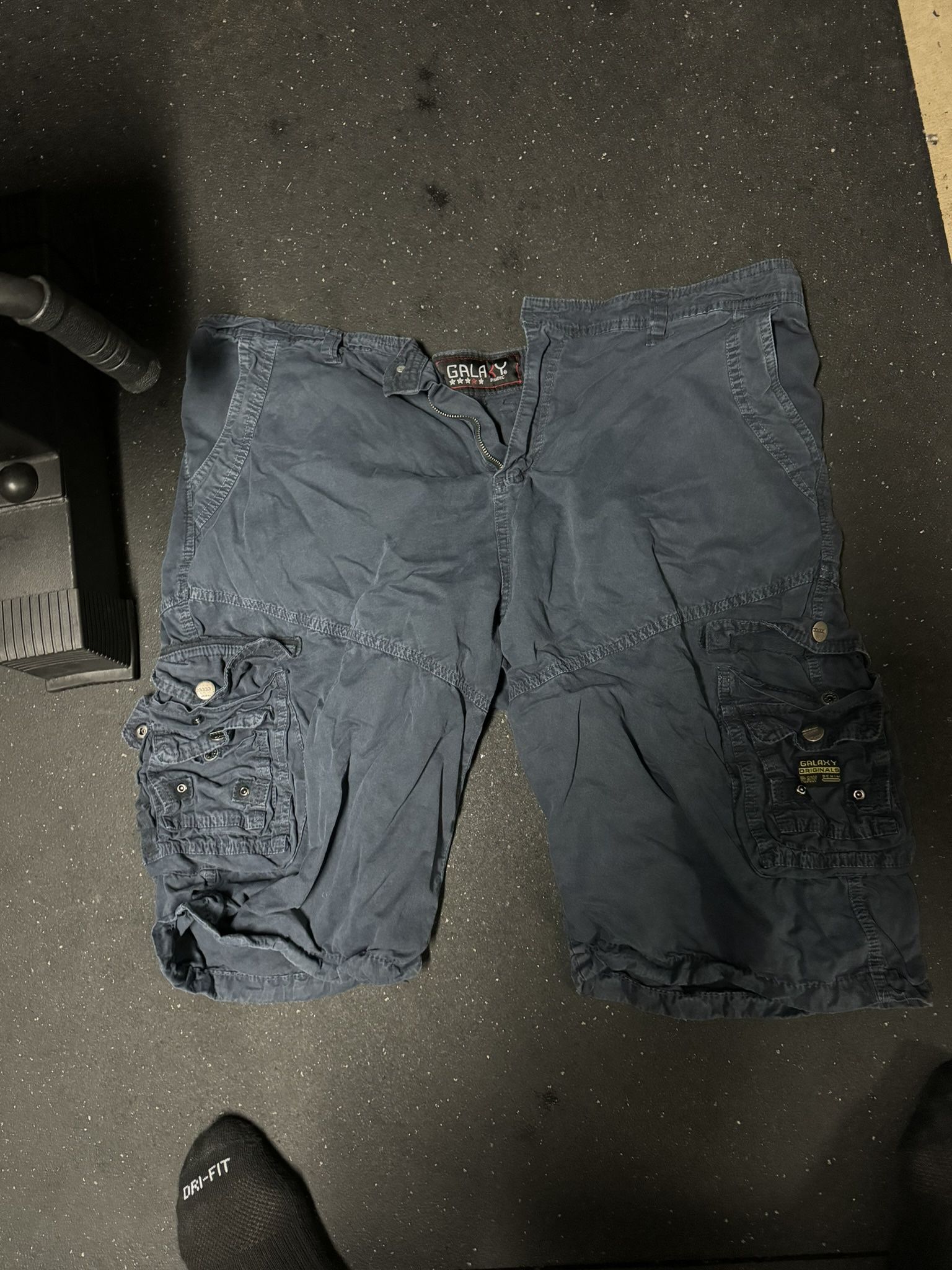 Men’s Blue Cargo Shorts Size 38