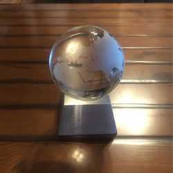 Desk paperweight globe