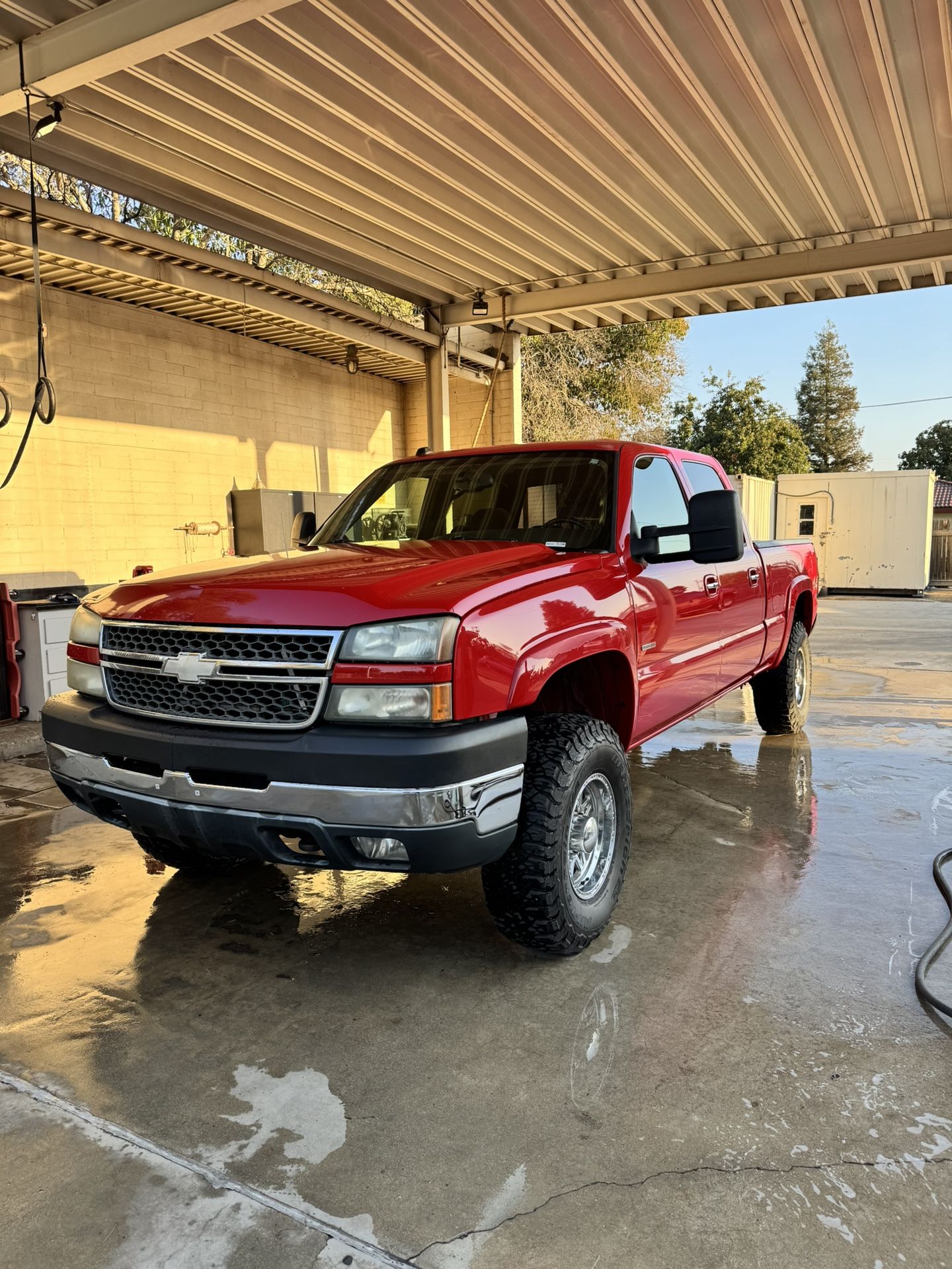 2005 Chevrolet Silverado 2500 HD Crew Cab