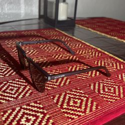 Tommy Hilfiger black Sunglasses - Stylish & Sleek