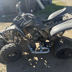 2 Yamaha Raptors 660s With Titles