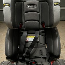 3 In 1 Graco Car Seat 