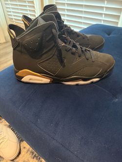 Air Jordan 6 “golden moments”