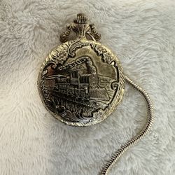 Vintage Futura Pocket Watch Mechanical Gold Metal