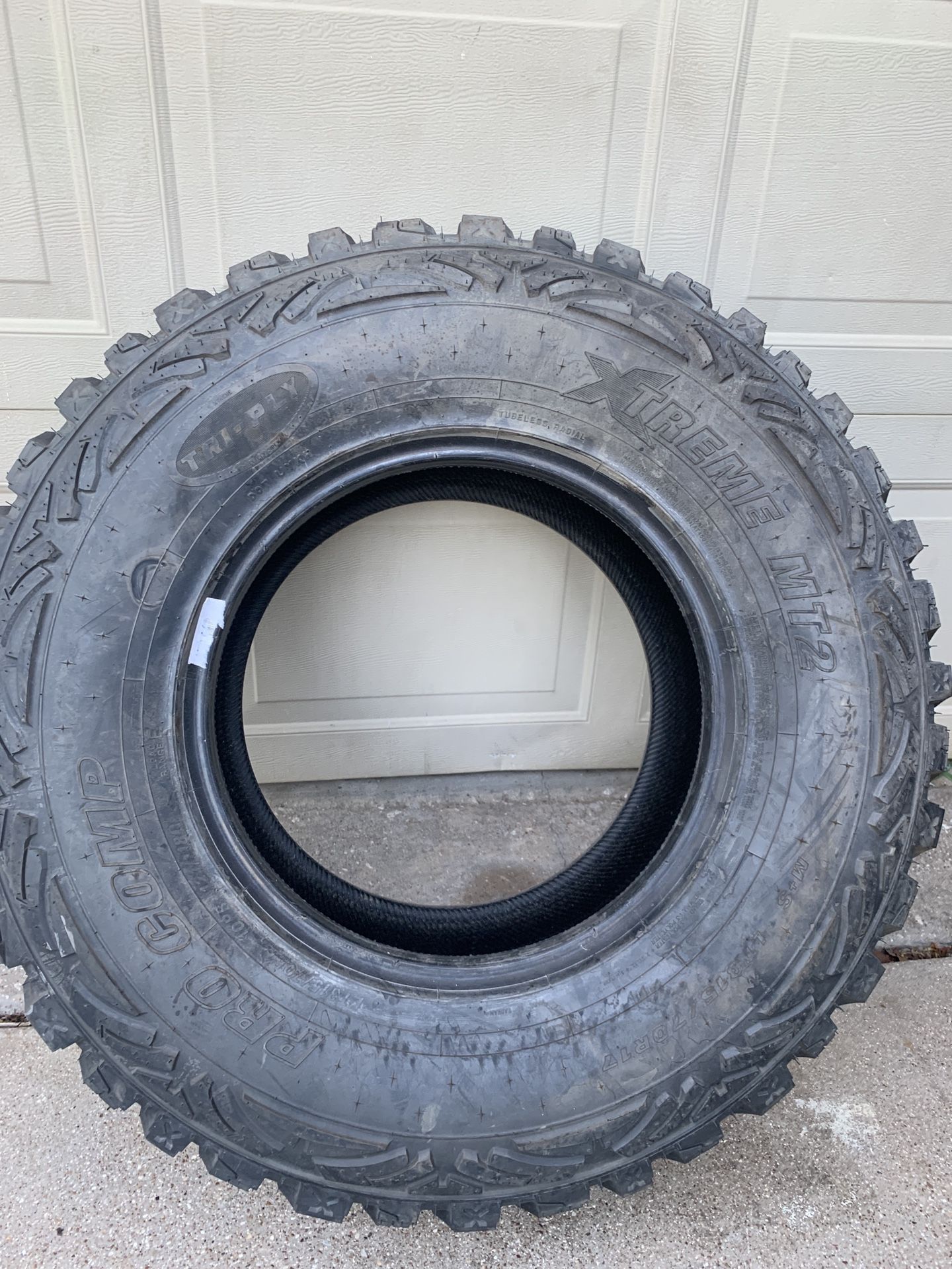NEW Pro Comp Tires 315/70R17 Xtreme MT2