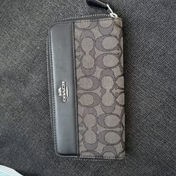 Coach Black Wallet 