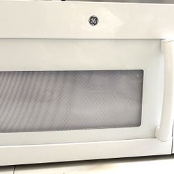 General Electric Microwave (~1100 Watts)