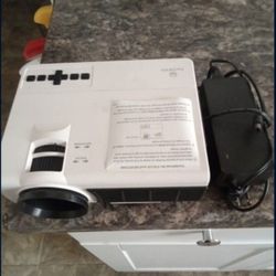 VANKYO mini Projector