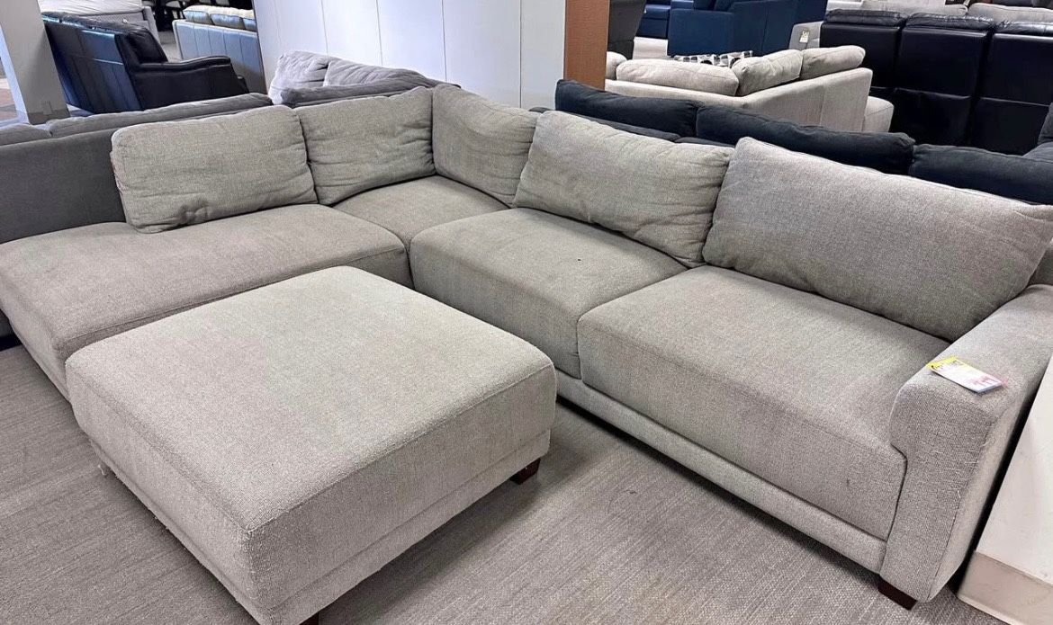 Sectional Couch 