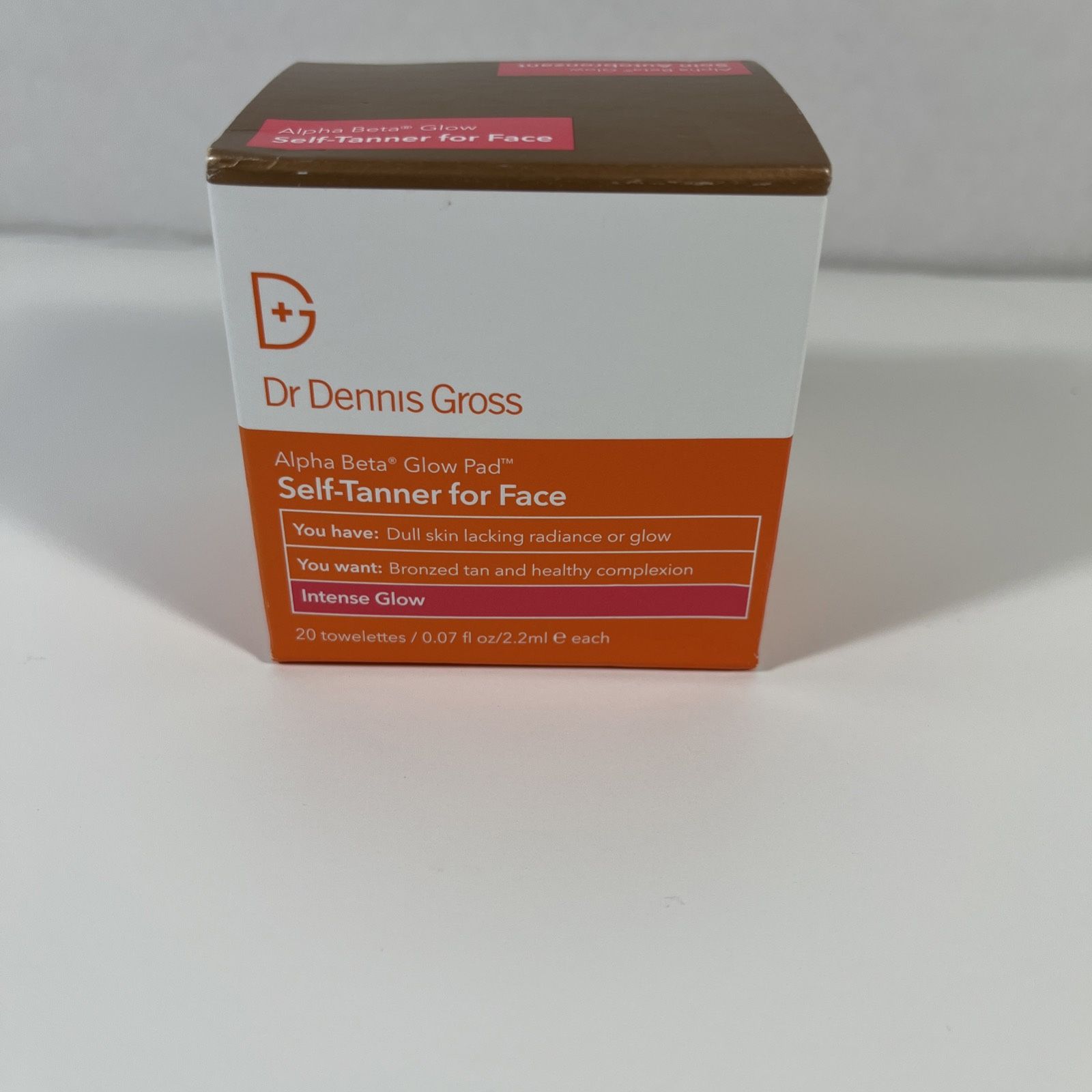 Dr. Dennis Gross Alpha Beta Glow Pad Self Tanner for Face 20 ct