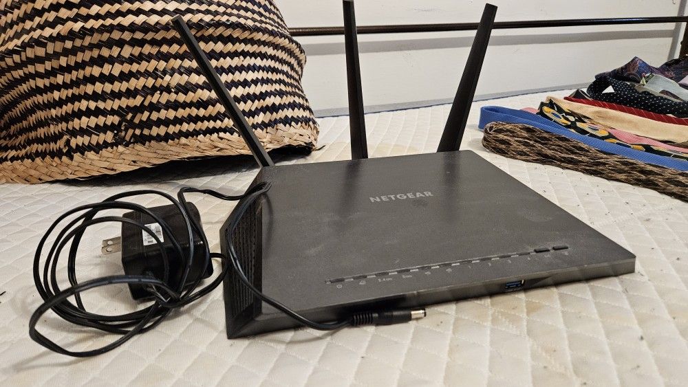 NETGEAR Nighthawk AC1900 R7000