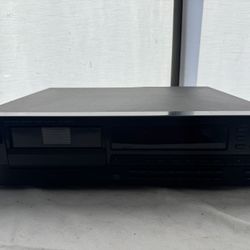Kenwood Multiple Compact Disc Player 