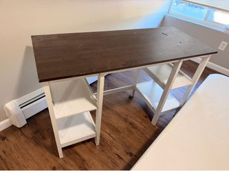 Tv or desktop table