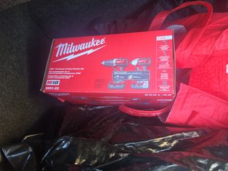 Brand New Milwaukee M18 Compact 2-Tool Combo Kit (Model 2691-22)