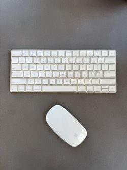 Apple Keyboard & Mouse