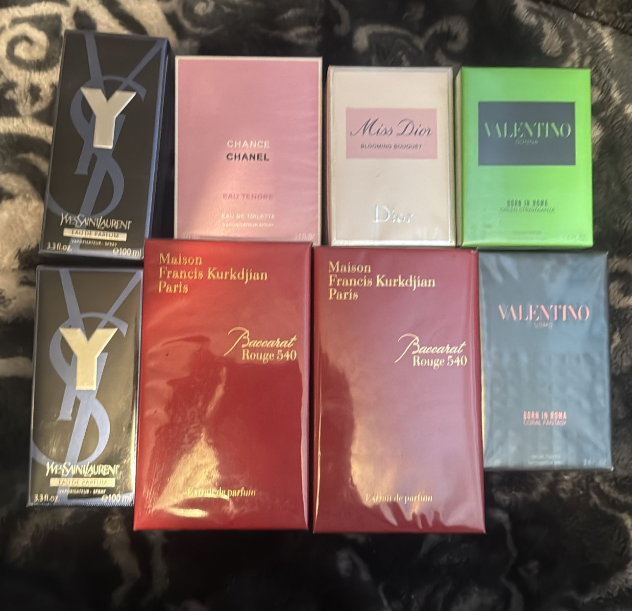 Cologne and perfume
