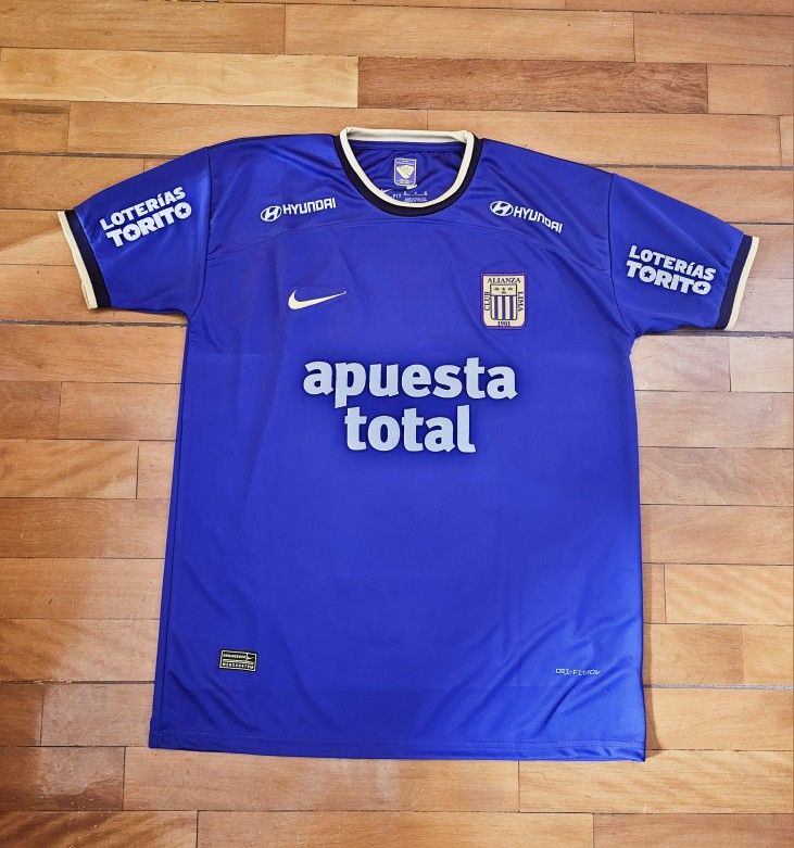 New Alianza Lima Purple Morada Peru Soccer Jersey Paolo Guerrero All Sizes Available