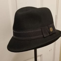 Goorin Bros FEDORA size Small