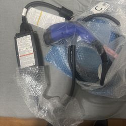 Universal 110v-120v  Toyota/Lexus And All Other Electric Vehicles Charger