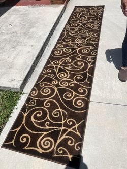Walk  Way Carpet 9’ X 3’
