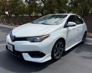 2016 Toyota Corolla Scion iM