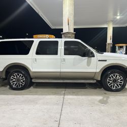 2005 Ford Excursion