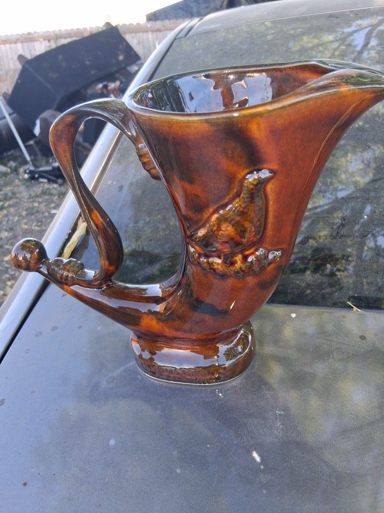 Collectible pitcher very beautiful