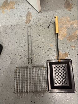 Grilling Basket and Popcorn Popper