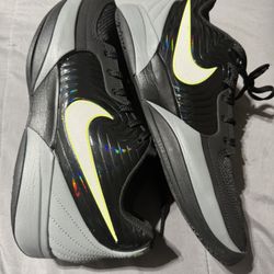 Nike Mens ja 2 Size 11 basketball Shoes 