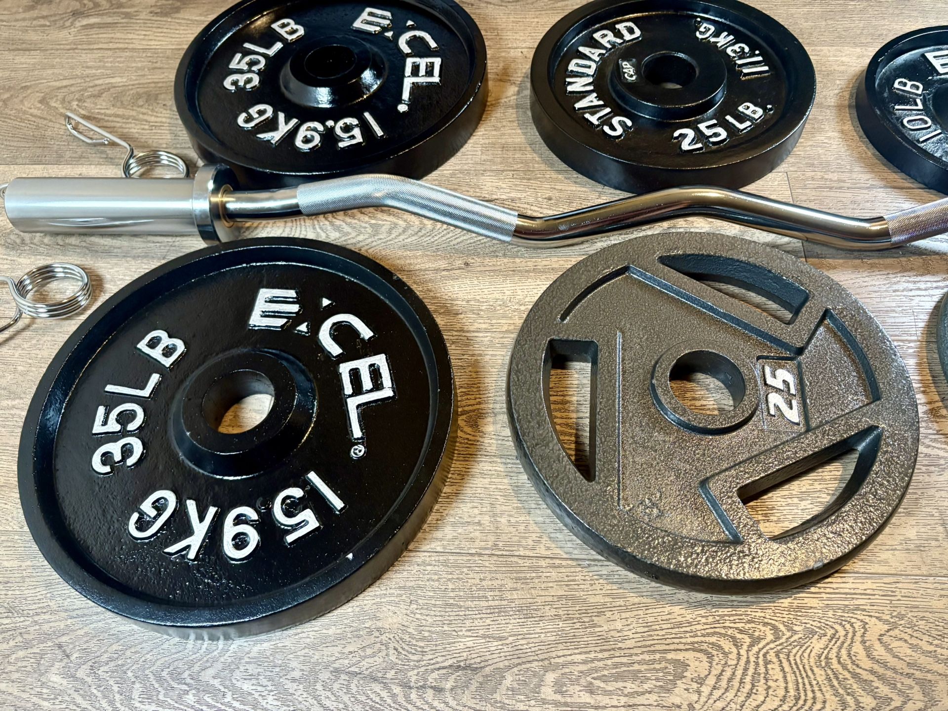 BRAND NEW Olympic Silver Curl Bar With Cooper Bearings & Weight Plates Pairs From 5s To 35s # (Total: 170 lbs)